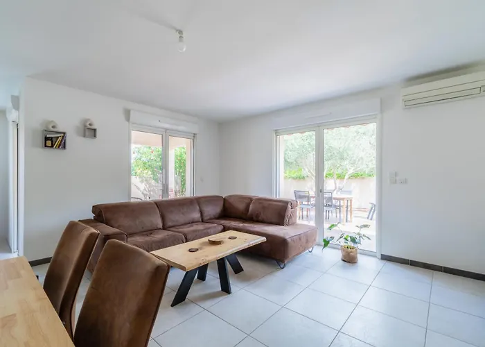 Вилла 6 Personnes Avec Piscine Et Jardin A Bouillargues